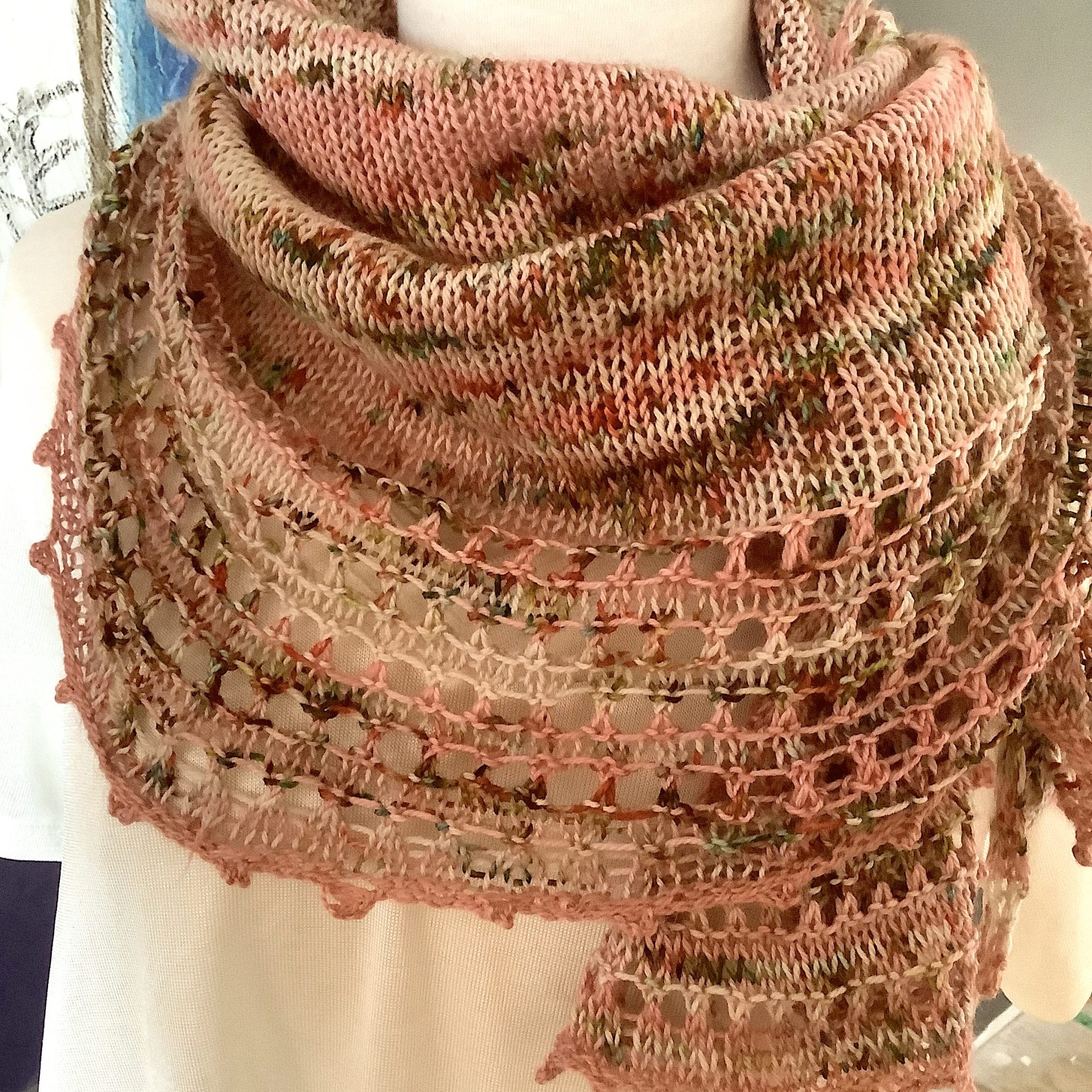 Tricot et crochet, créations textiles artisanales par Denise Bois.