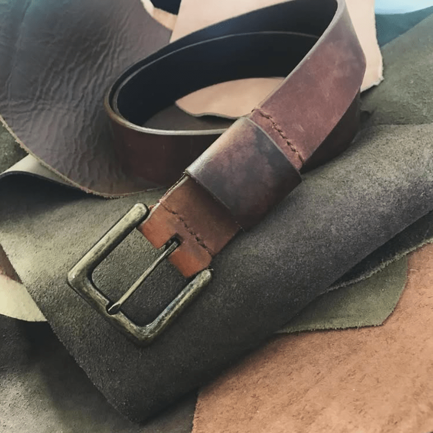 Sacs et accessoires en cuir recyclé, maroquinerie artisanale par Ariane Breault | Bolito | Cornuto Craft.