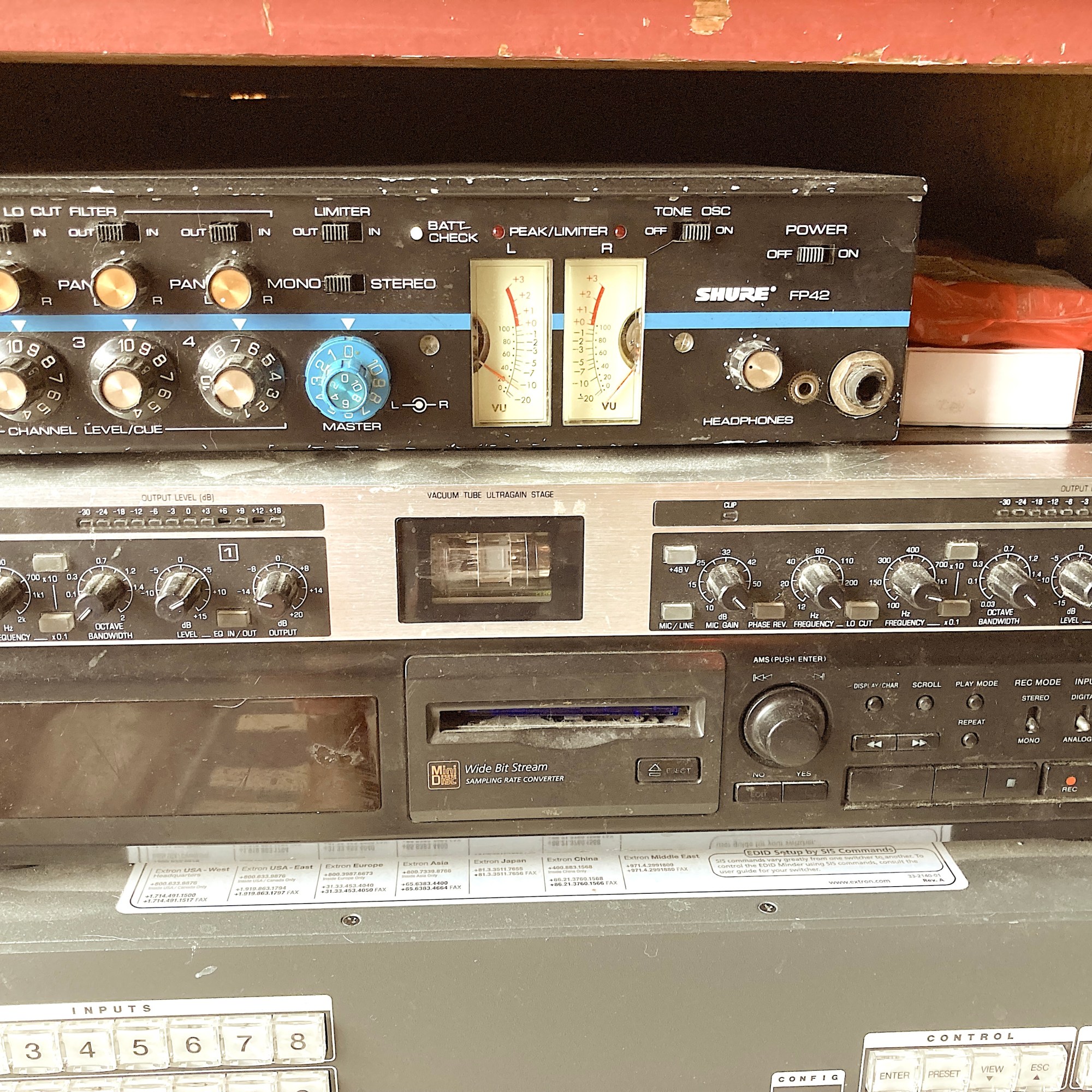 Photographe, cinéaste et musicien interdisciplinaire du Bas-Saint-Laurent, Sébastien Rioux.